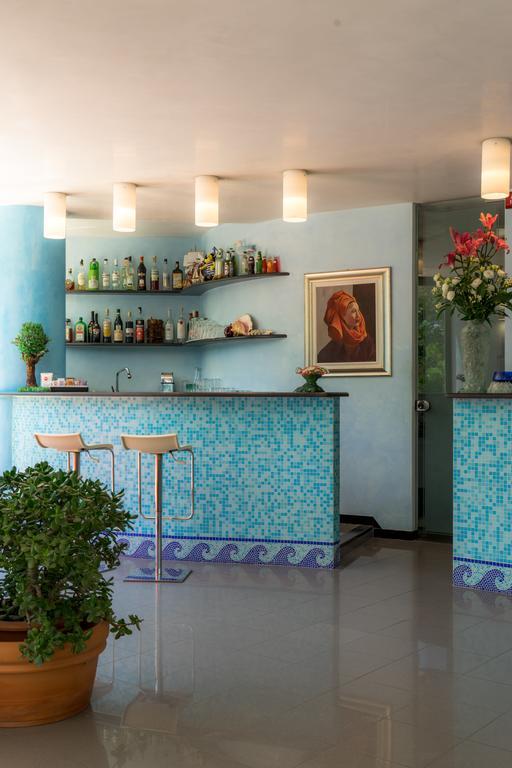 Hotel Onda Marina Misano Adriatico Eksteriør billede